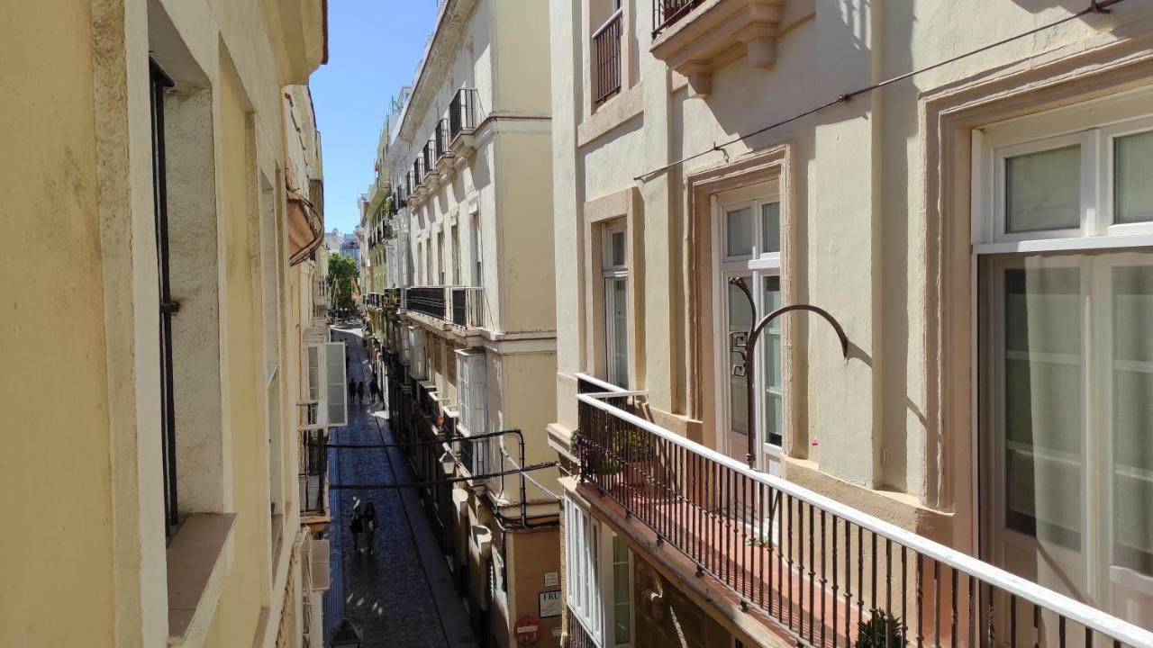 Casa Del Anticuario Apartments Cadiz Luaran gambar