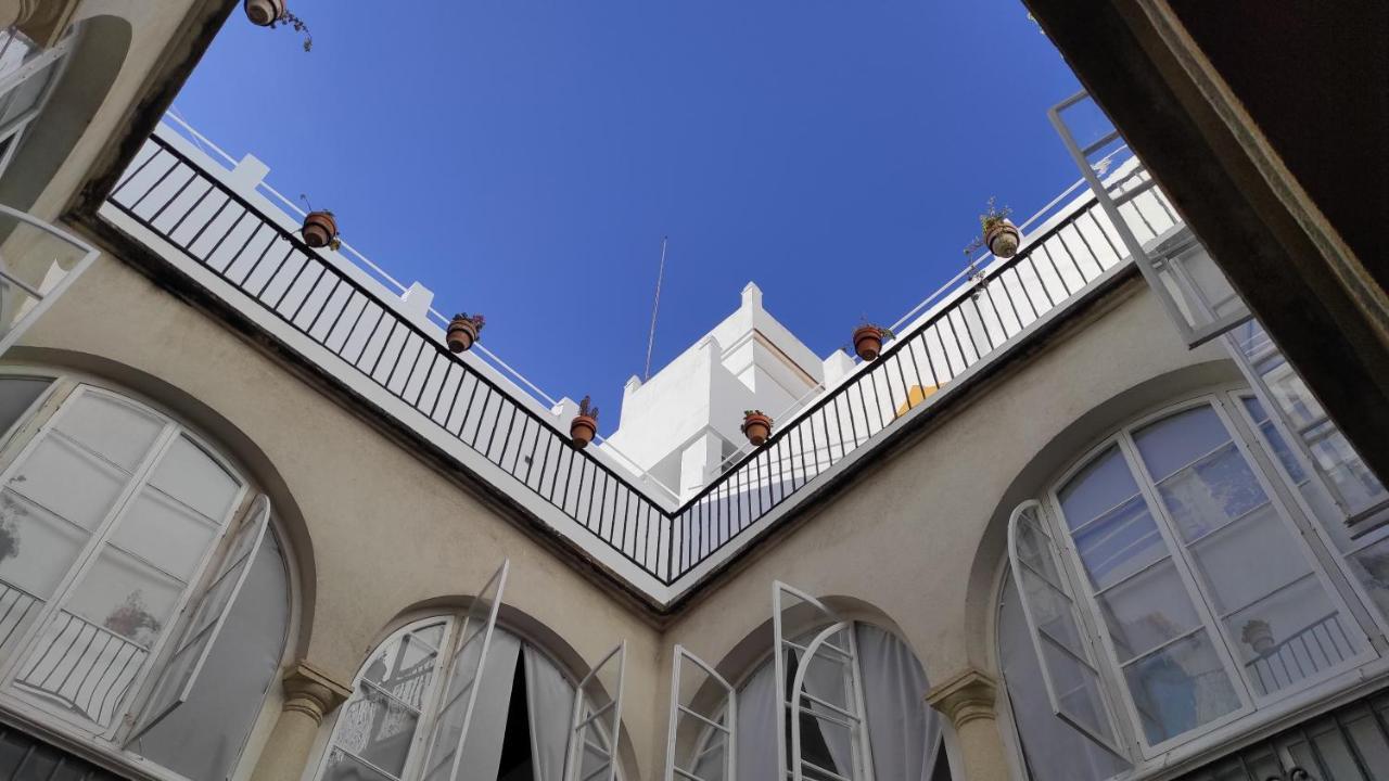 Casa Del Anticuario Apartments Cadiz Luaran gambar